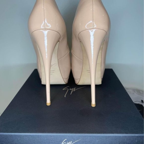 GIUSEPPE ZANOTTI Sharon Peep Toe Pumps Blush Patent Leather - Picture 4 of 8